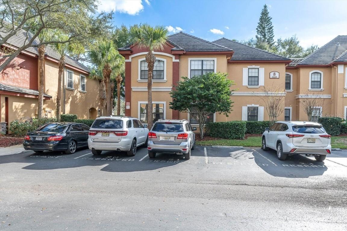 2220 Chianti Pl. #8-0811, Palm Harbor, FL 34683
