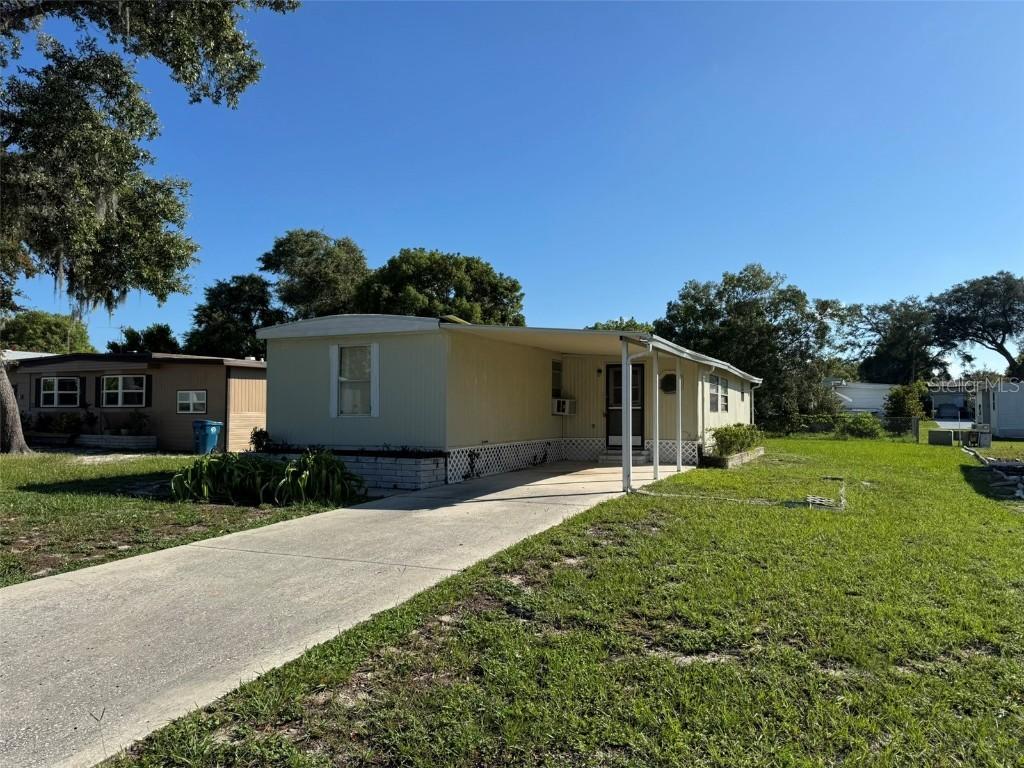 7350 First Loop Ave., Brooksville, FL 34613