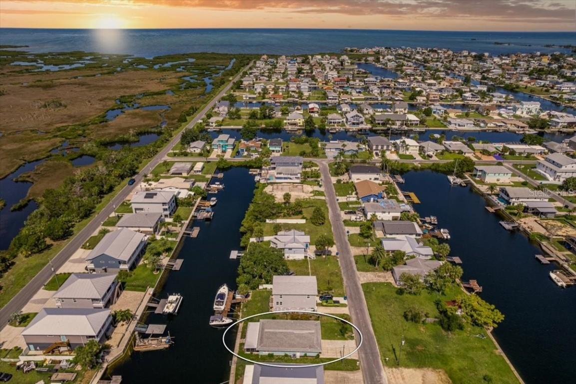 4016 Centavo Ct., Hernando Beach, FL 34607
