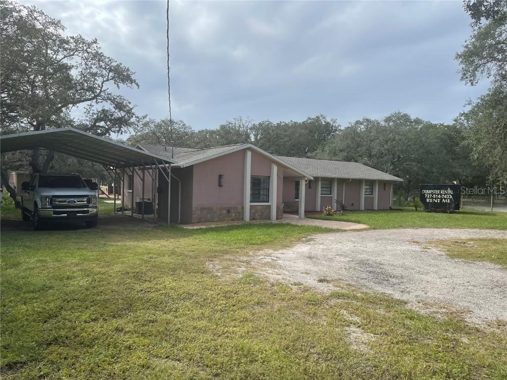 9885 Lakeview Dr., New Port Richey, FL 34654