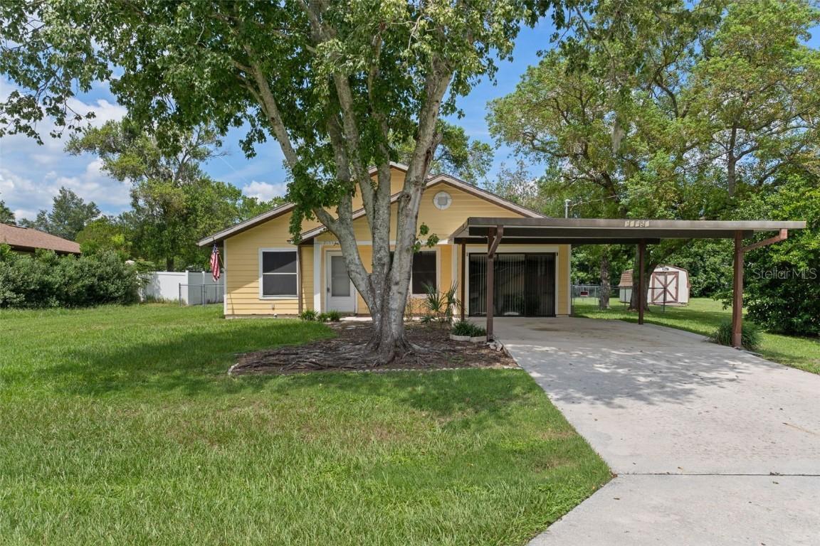 21557 SW Peach Blossom St., Dunnellon, FL 34431