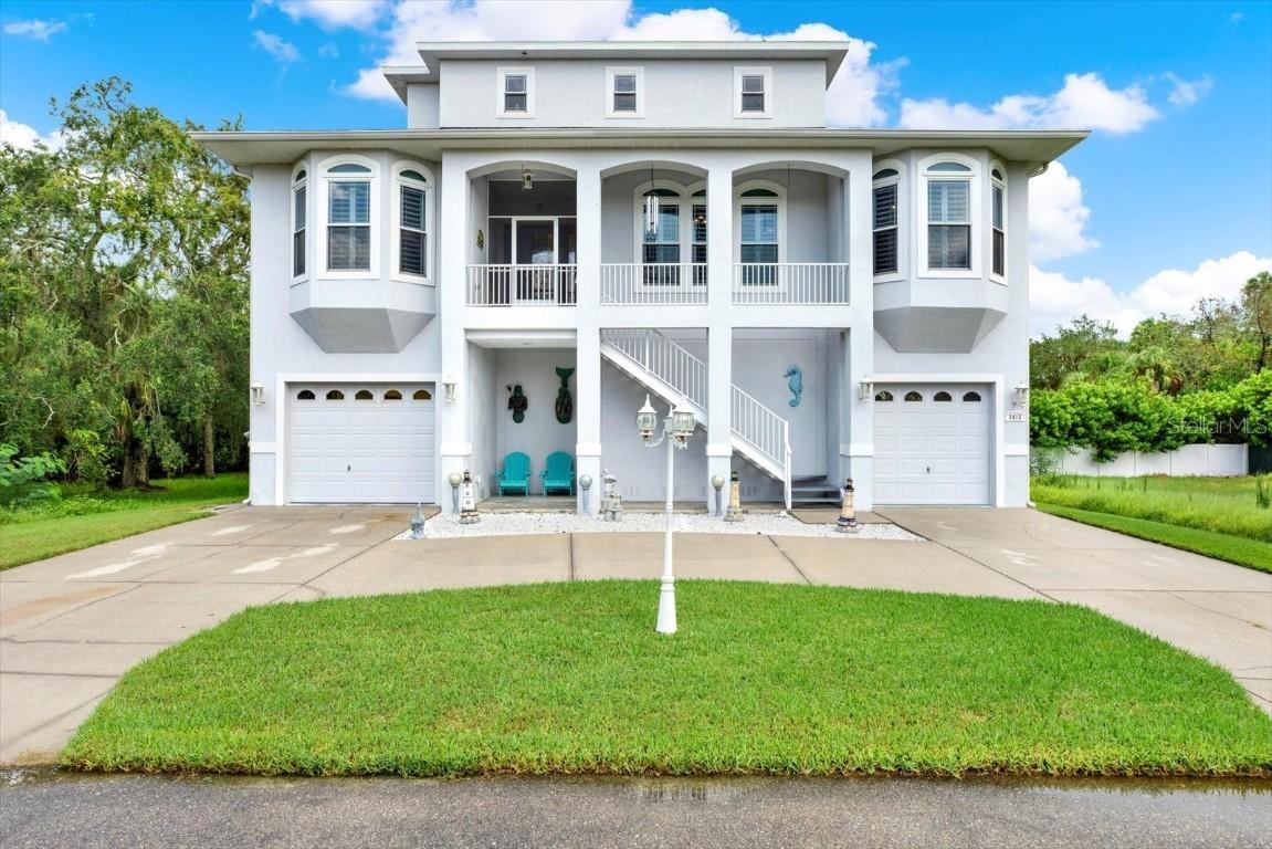 5413 Tropical Woods Ct., Port Richey, FL 34668