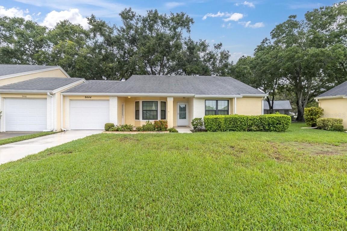 9444 Rockbridge Cir., New Port Richey, FL 34655