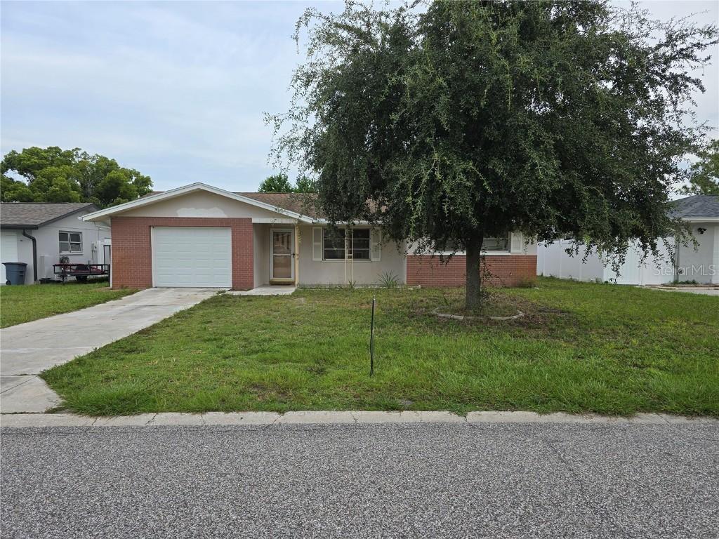 7605 Briarwood Dr., Port Richey, FL 34668