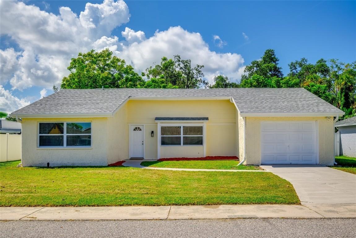 3406 Honeymoon Ln., Holiday, FL 34691