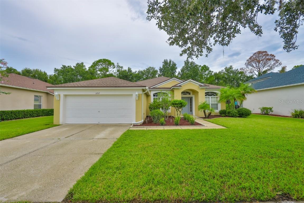 5717 Riva Ridge Dr., Wesley Chapel, FL 33544