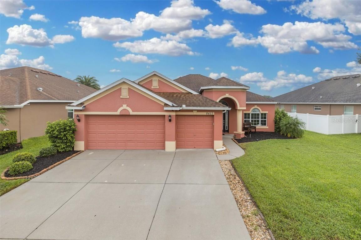 8453 Creedmoor Ln., New Port Richey, FL 34654