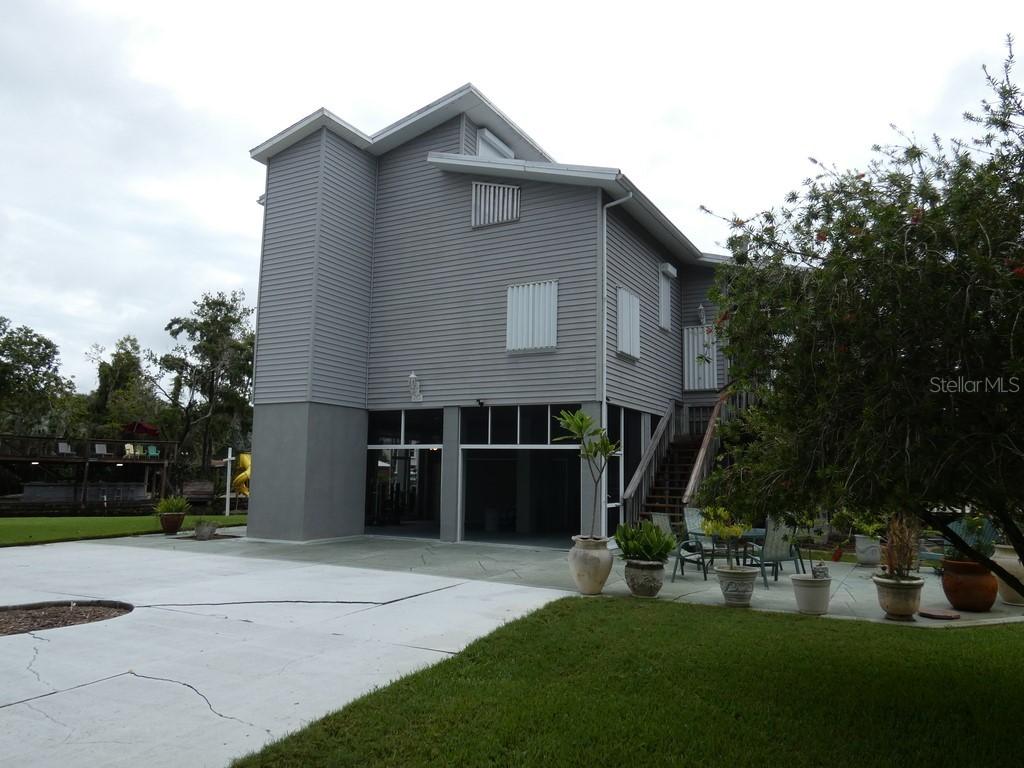 5260 Tuna Ln., Weeki Wachee, FL 34607