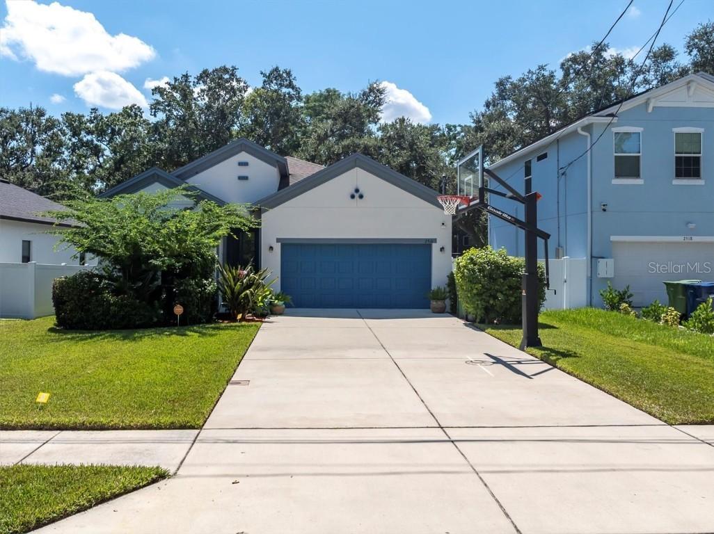 2516 W Curtis St., Tampa, FL 33614