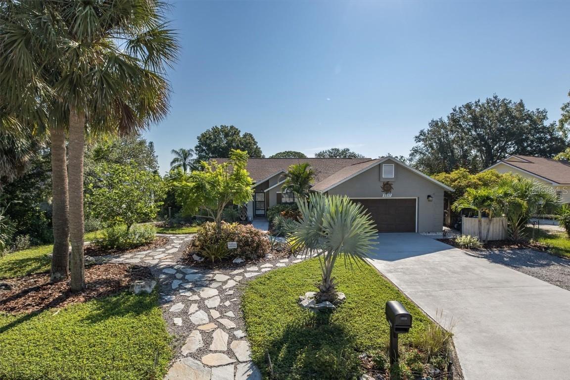 2257 Sand Bay Dr., Holiday, FL 34691