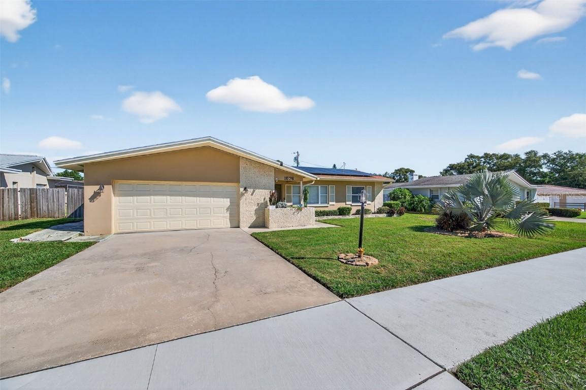 1576 Rosery Rd., Largo, FL 33770