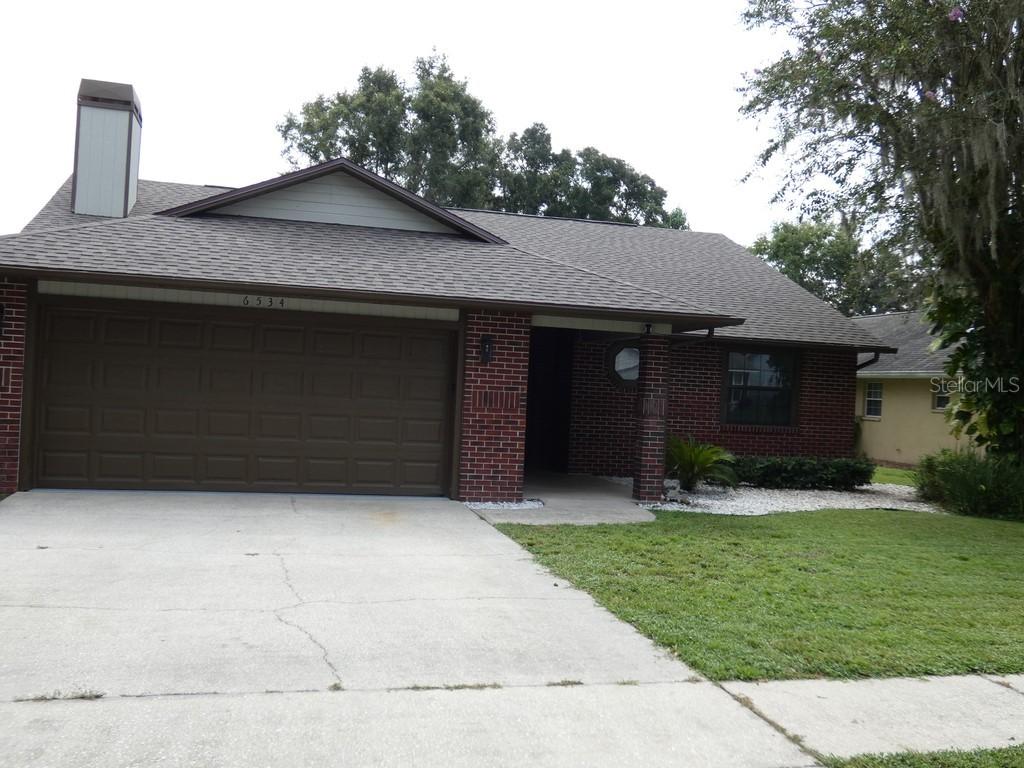 6534 Foxmoor Dr., Zephyrhills, FL 33542