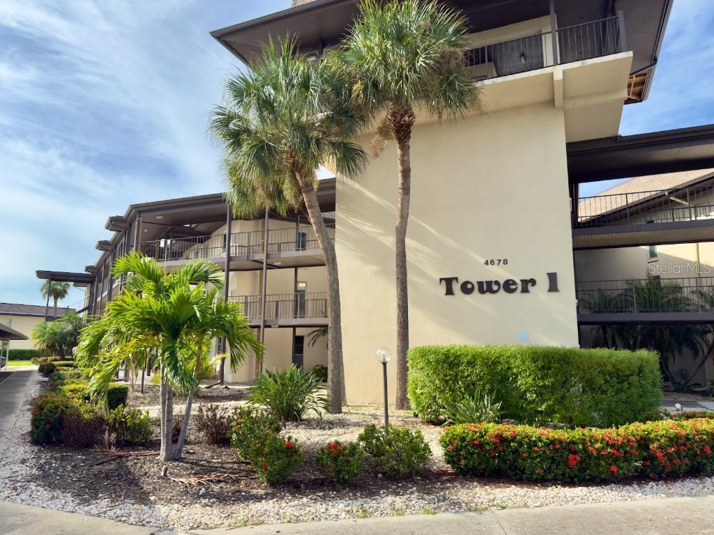 4678 Marine Pkwy. #106, New Port Richey, FL 34652