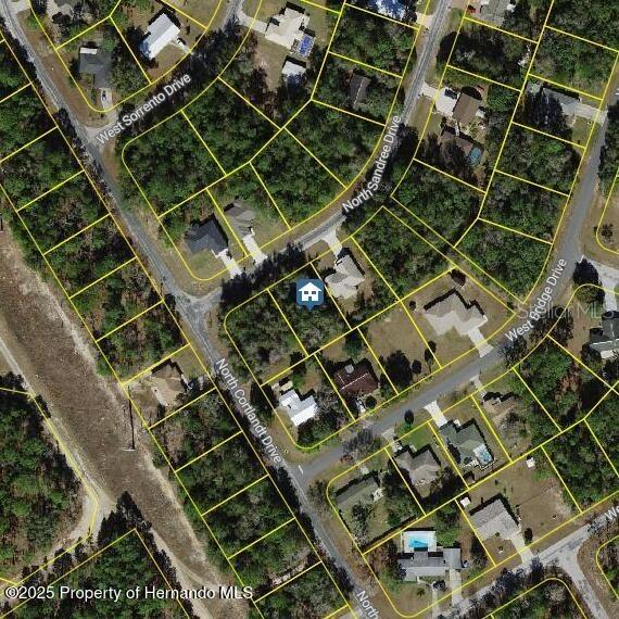 9996 N Sandree Dr., Citrus Springs, FL 34434