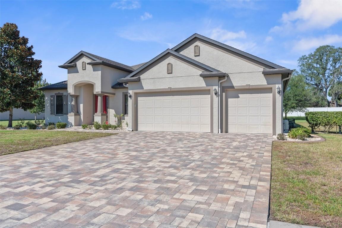 1067 Beckon Ct., Spring Hill, FL 34609