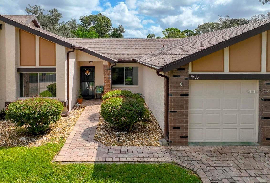 7403 Heather Walk Dr., Weeki Wachee, FL 34613