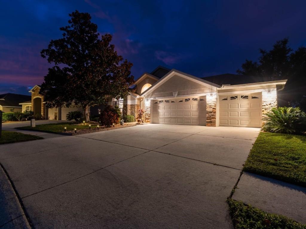 6935 Runner Oak Dr., Wesley Chapel, FL 33545