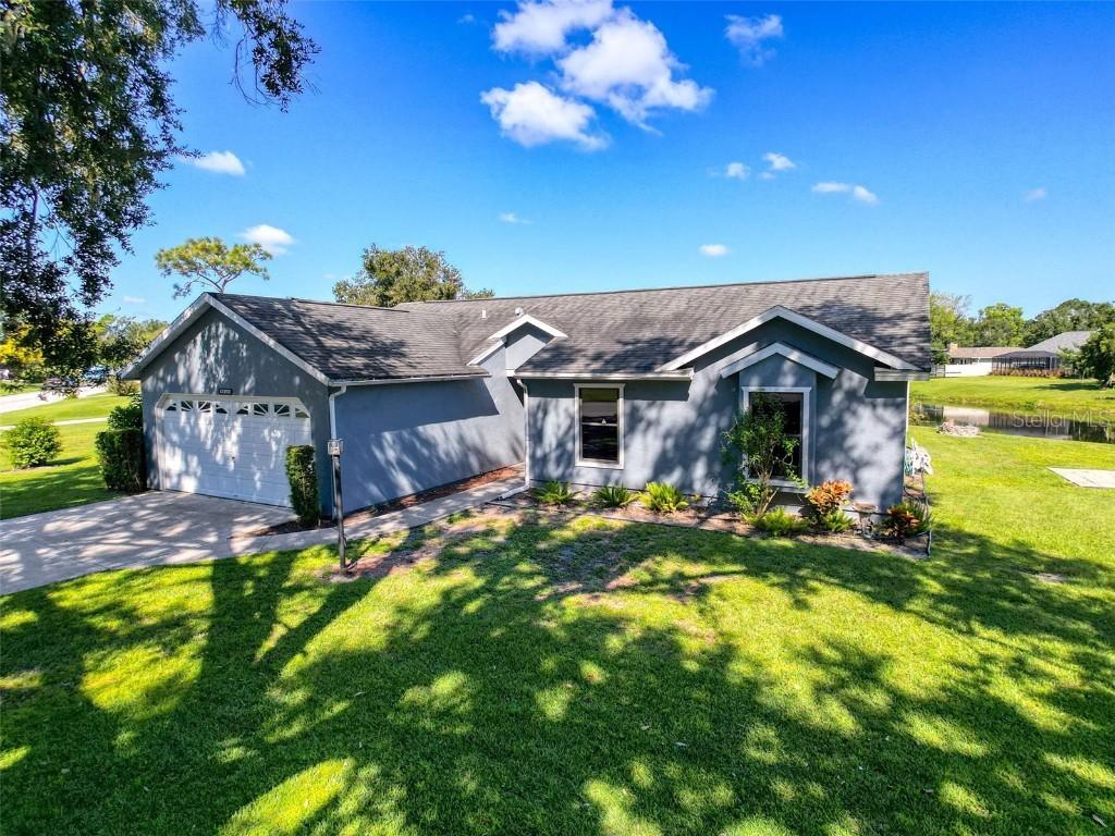 9018 60th Ave., Bradenton, FL 34202