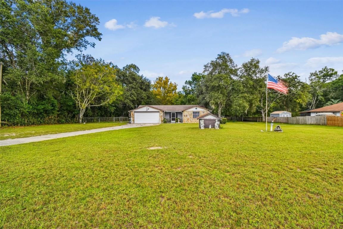 9741 Star Tr., New Port Richey, FL 34654