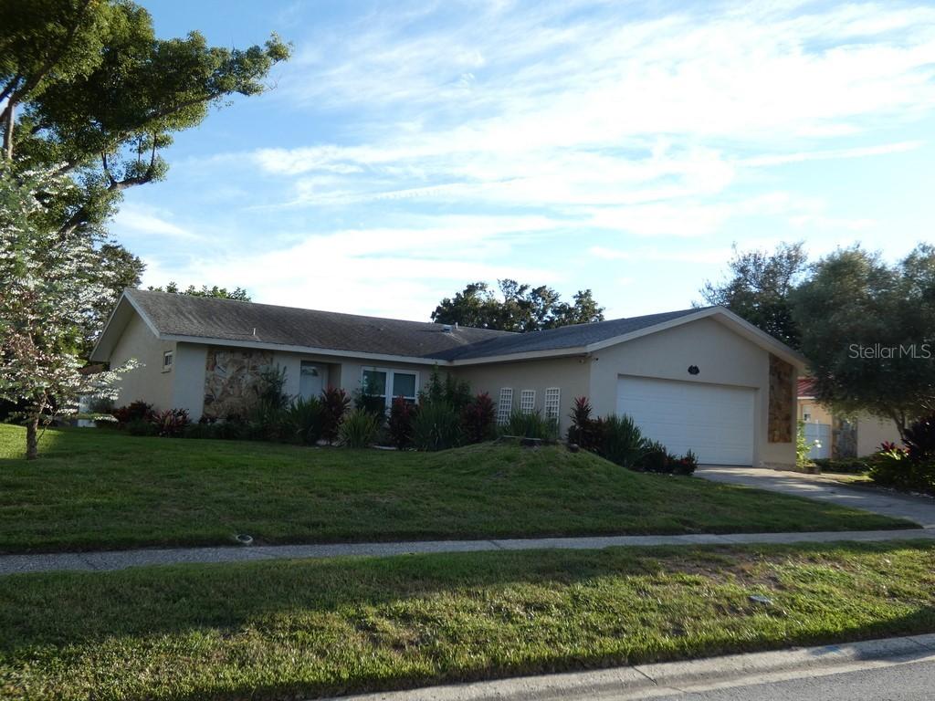 2755 Merlin Way, Clearwater, FL 33761