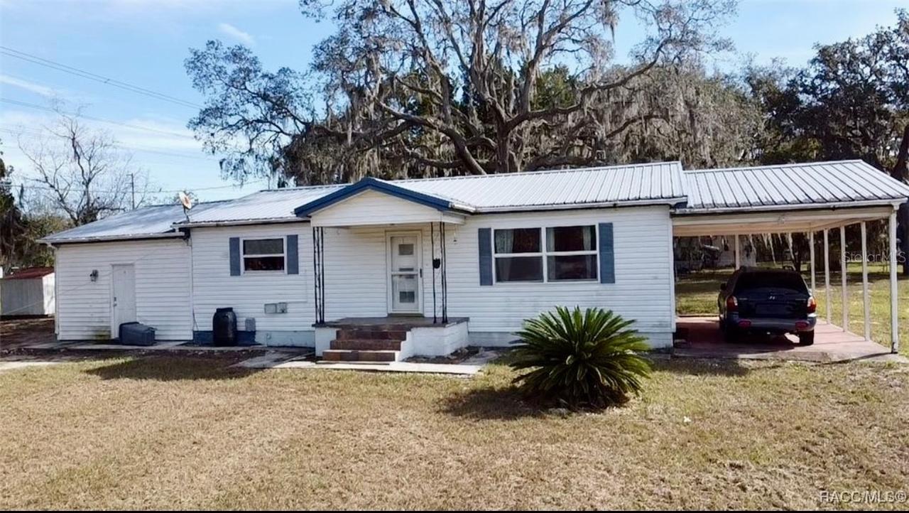 4900 W Trinity Pl., Lecanto, FL 34461