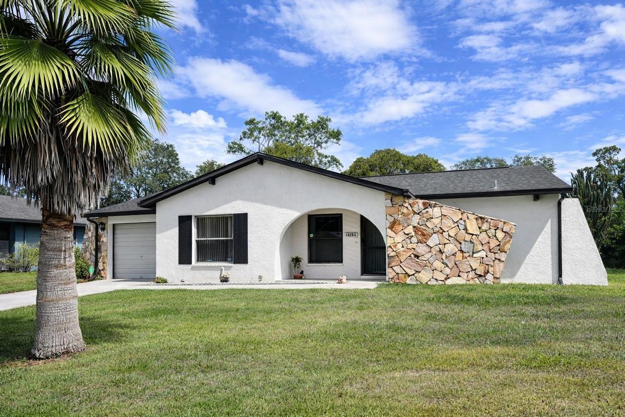 13294 Pinellas Ave., Spring Hill, FL 34609