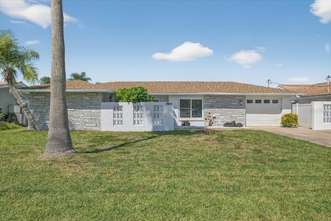 3719 Floramar Ter., New Port Richey, FL 34652