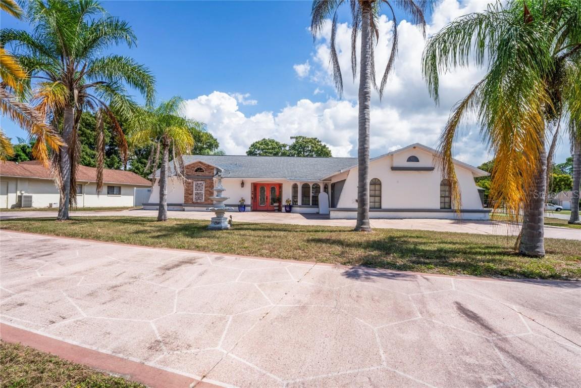13402 Whitby Rd., Hudson, FL 34667