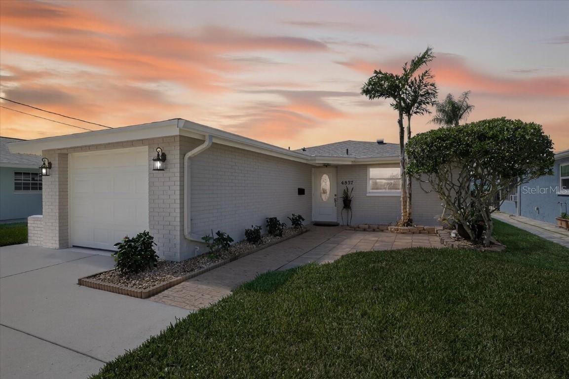 4937 Blue Heron Dr., New Port Richey, FL 34652