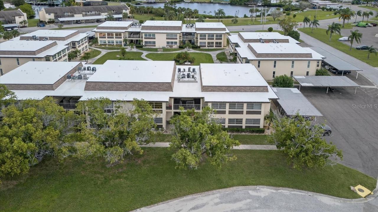 5242 Opal Ln. #208, New Port Richey, FL 34652