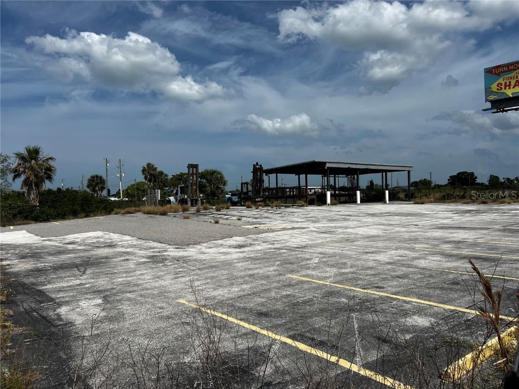 6919 Puffin Ln., Hudson, FL 34667