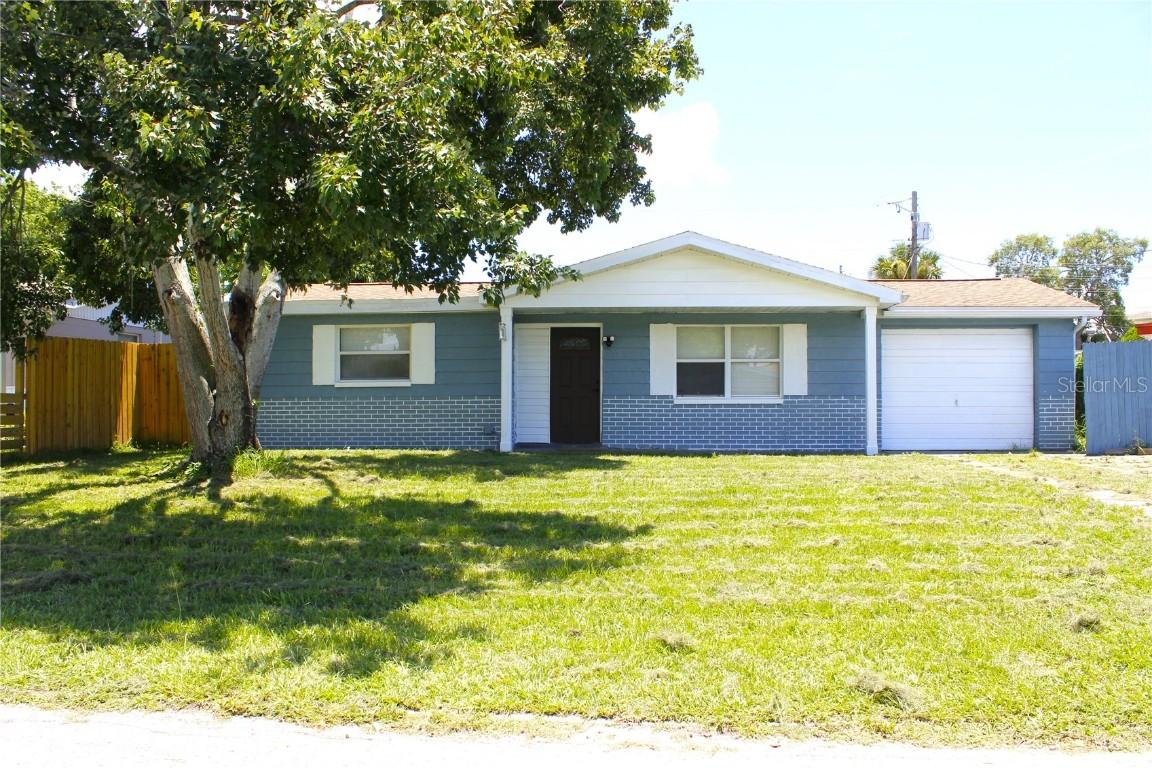 4550 Abdella Ln., Holiday, FL 34690