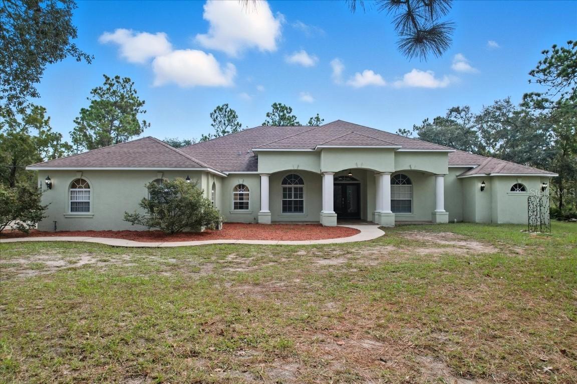 18484 Retriever Rd., Weeki Wachee, FL 34614