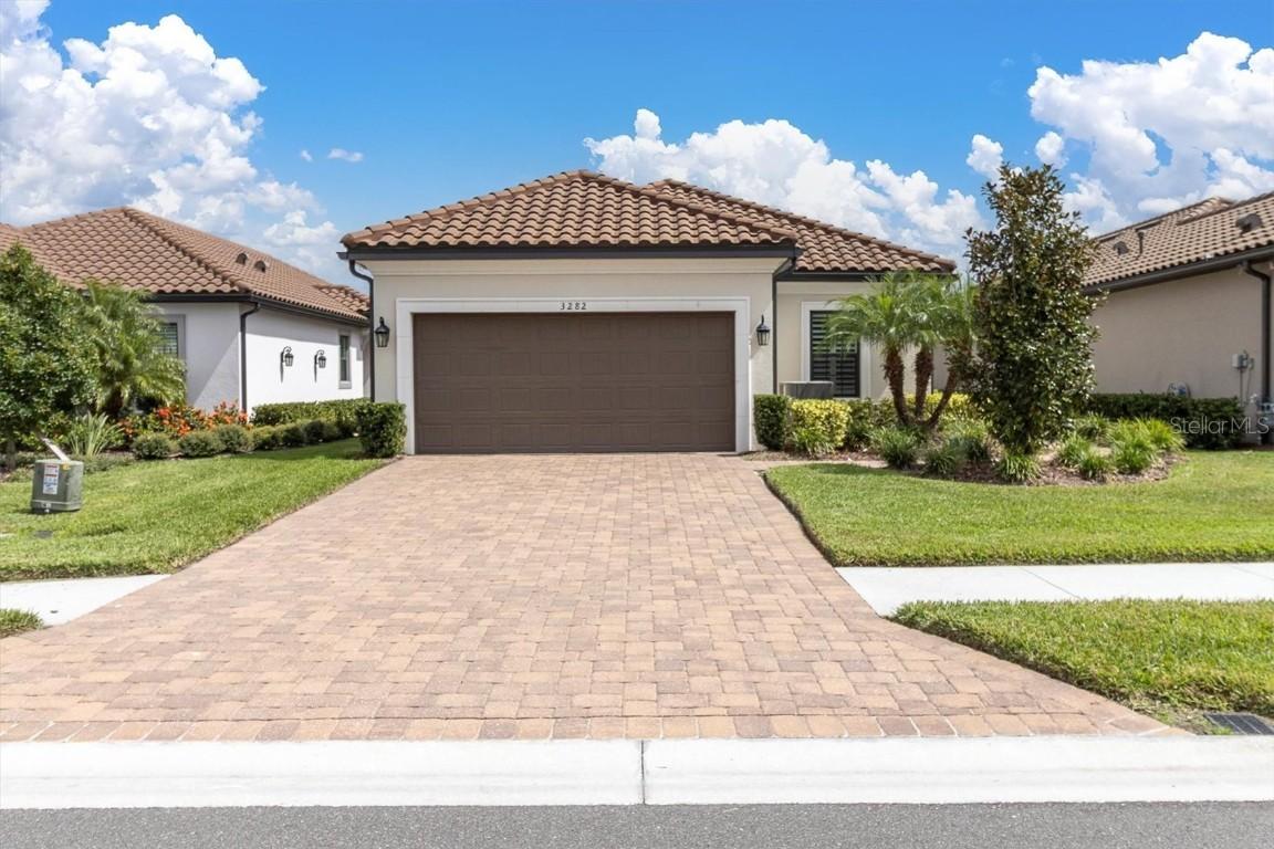 3282 Francoa Dr., Odessa, FL 33556