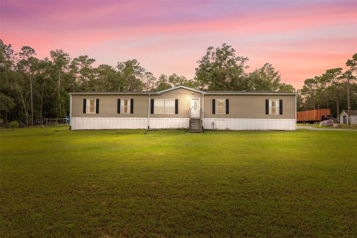 16481 Oakview Dr., Brooksville, FL 34601