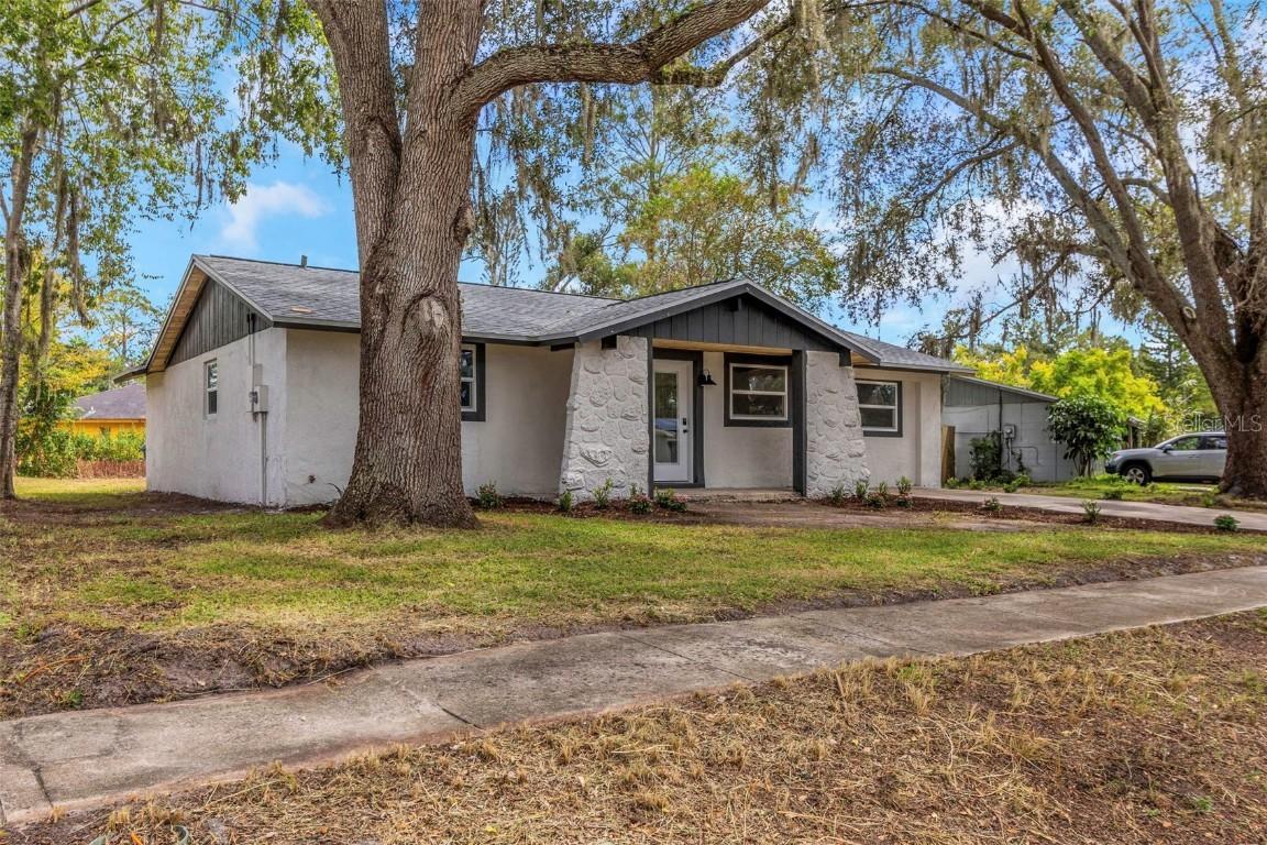 3513 Beechwood Blvd., Tampa, FL 33619