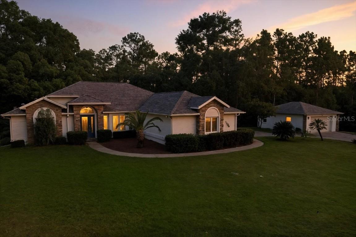 2888 W Verbena Pl., Beverly Hills, FL 34465