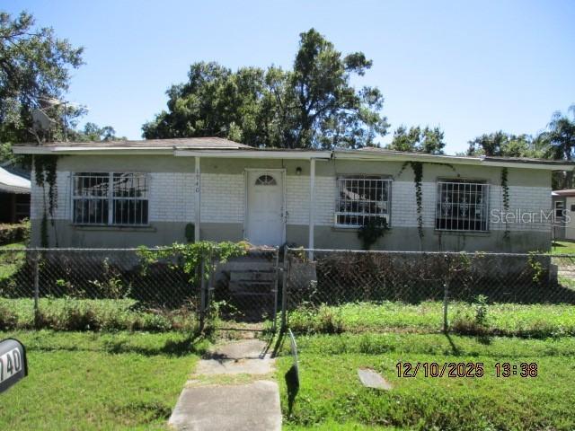 1740 W Powhatan Ave., Tampa, FL 33603