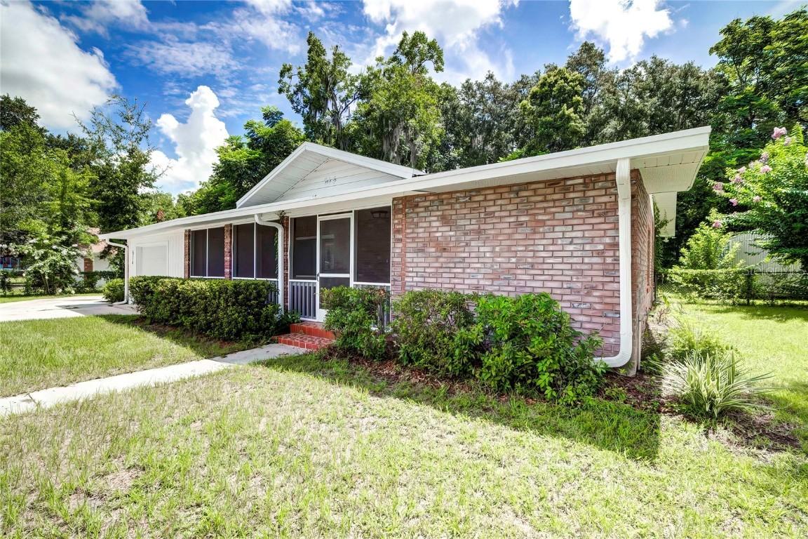 614 Powell St., Wildwood, FL 34785