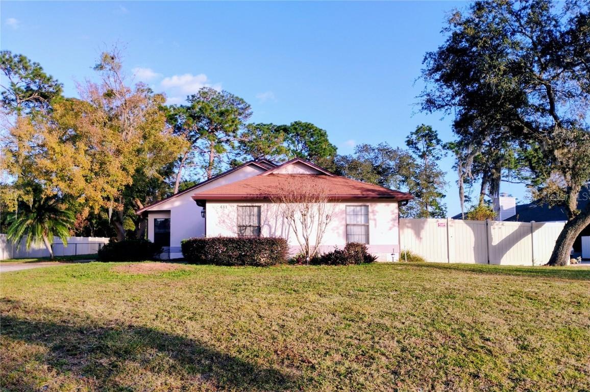 411 Glen Abbey Ln., Debary, FL 32713