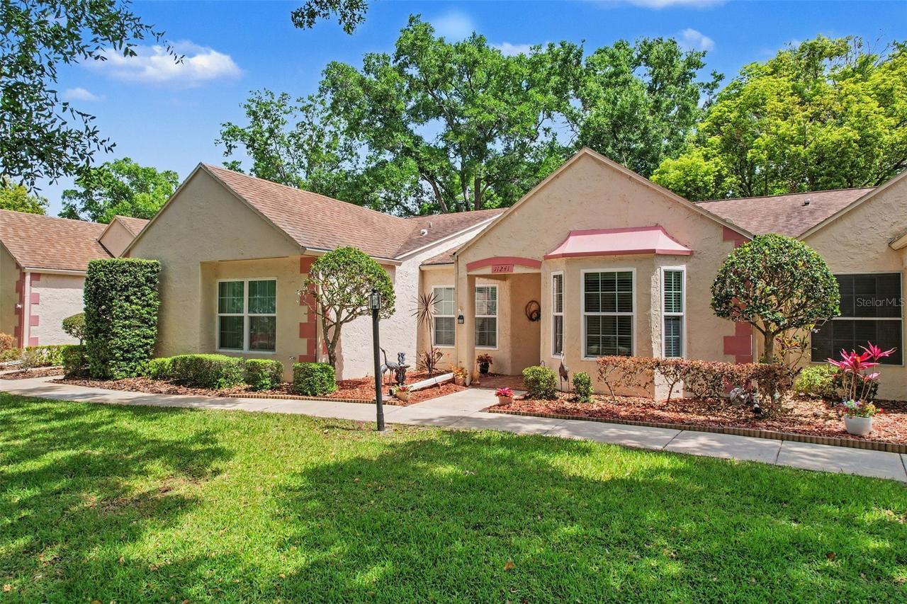 11241 Versailles Ln., Port Richey, FL 34668