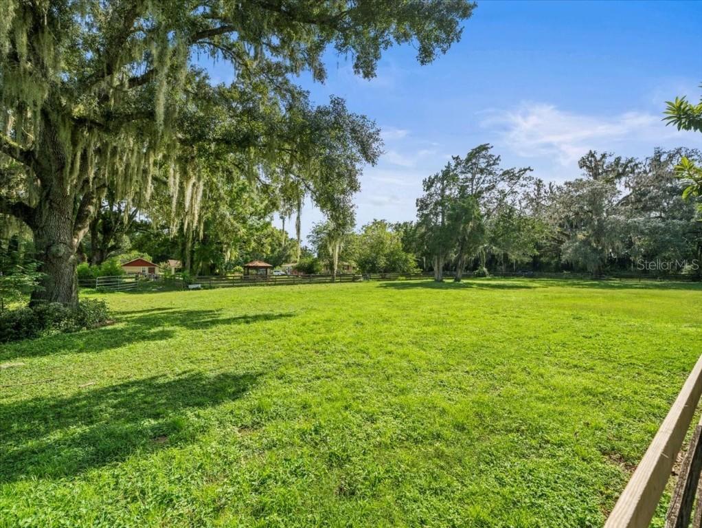 18750 Kuka Ln., Spring Hill, FL 34610