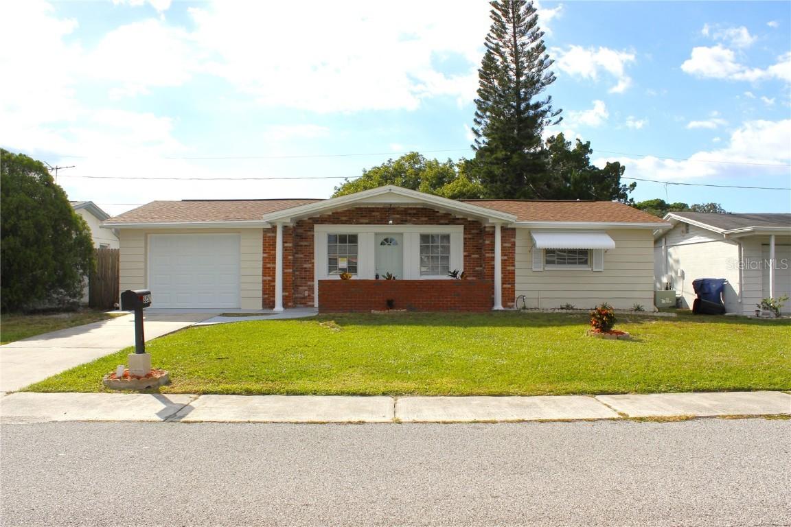 3251 Maitland Dr., Holiday, FL 34691