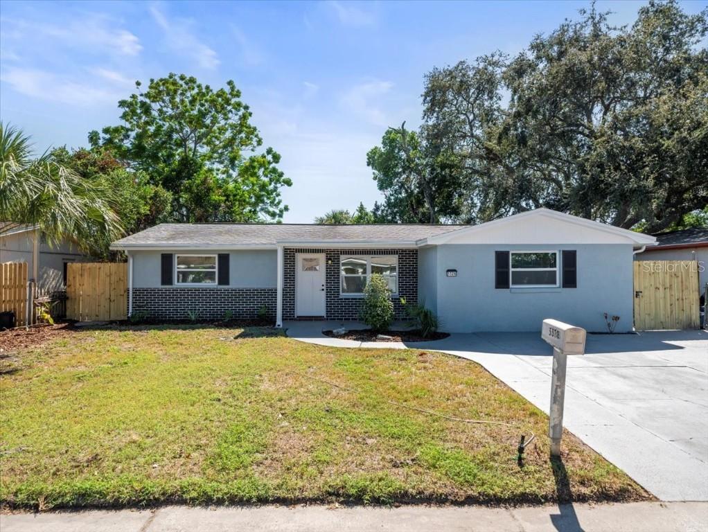 [Address Hidden by Seller], Holiday, FL 34691