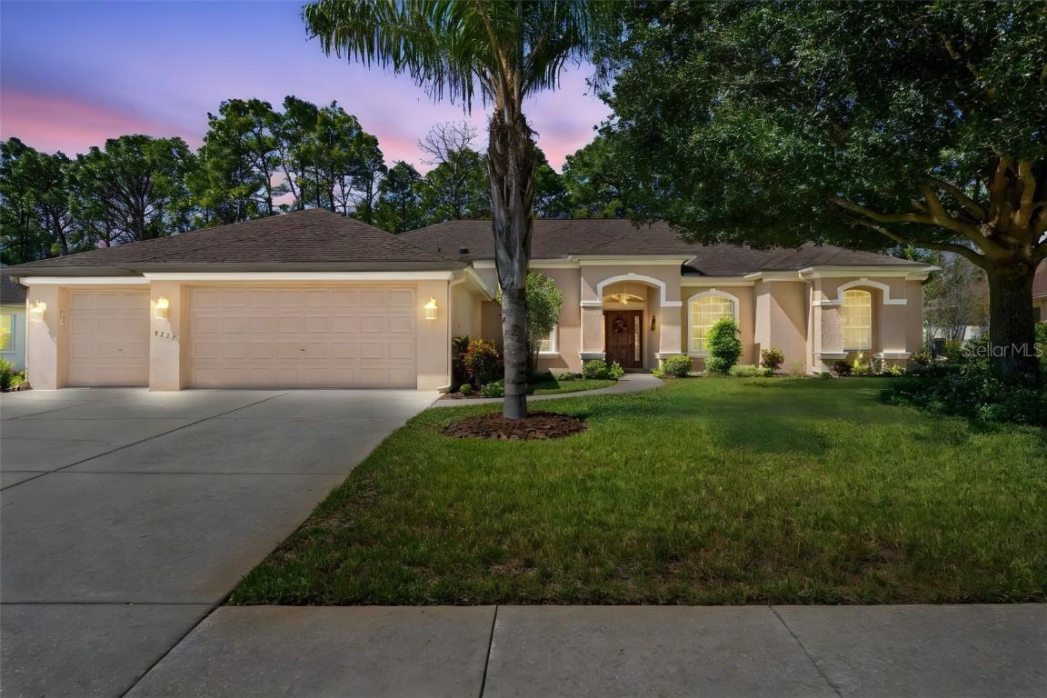 5257 Championship Cup Ln., Spring Hill, FL 34609
