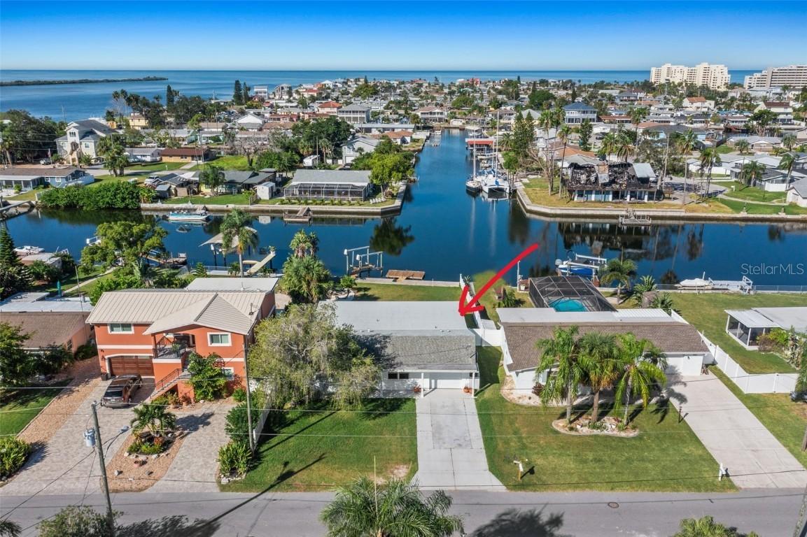 13611 Evelane Dr., Hudson, FL 34667