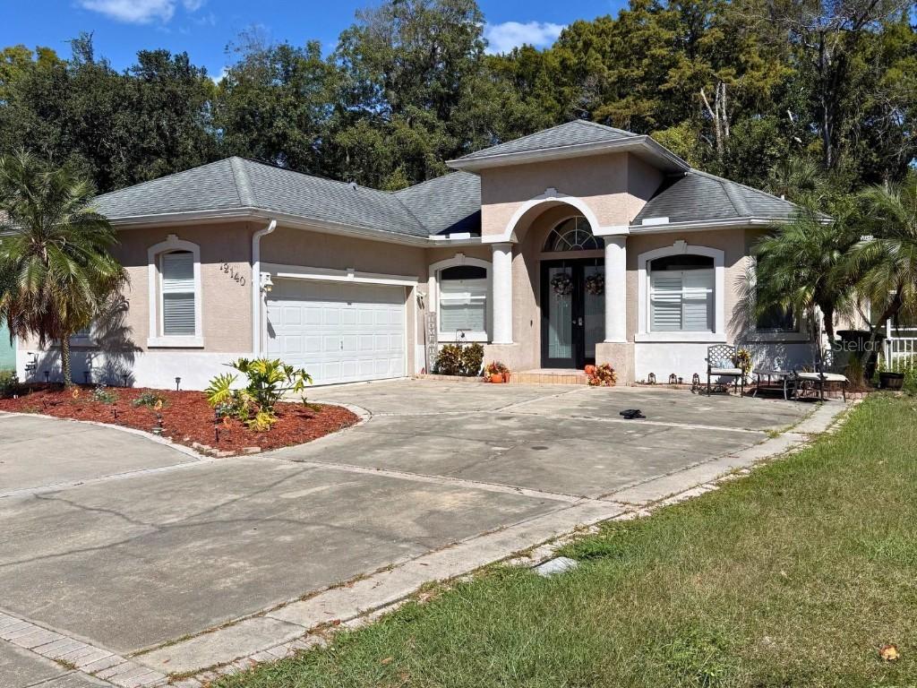 12140 Hunters Lake Dr., New Port Richey, FL 34654