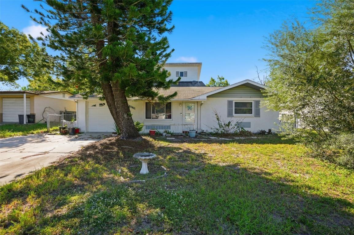 7212 Dipaola Dr., Hudson, FL 34667