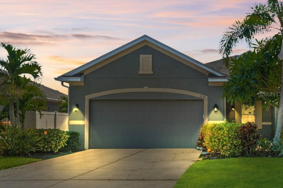 2118 Parrot Fish Dr., Holiday, FL 34691