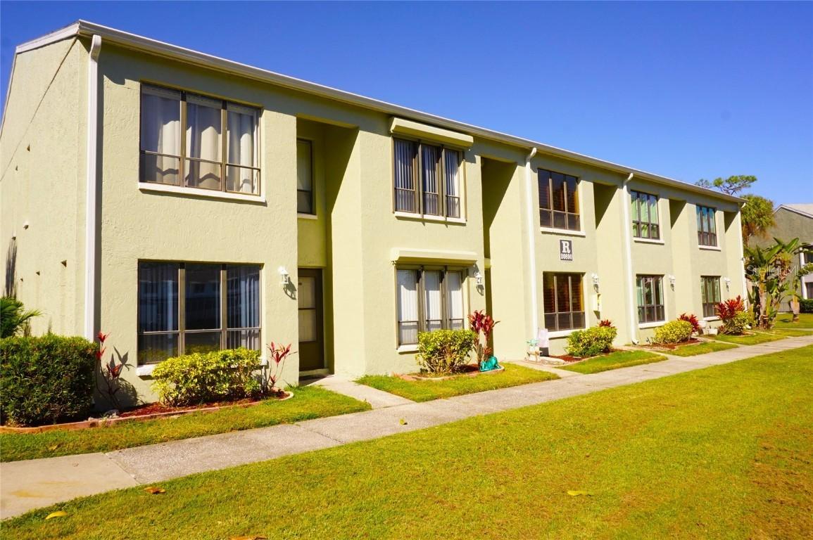 20890 Negril Ct. #R1, Lutz, FL 33558